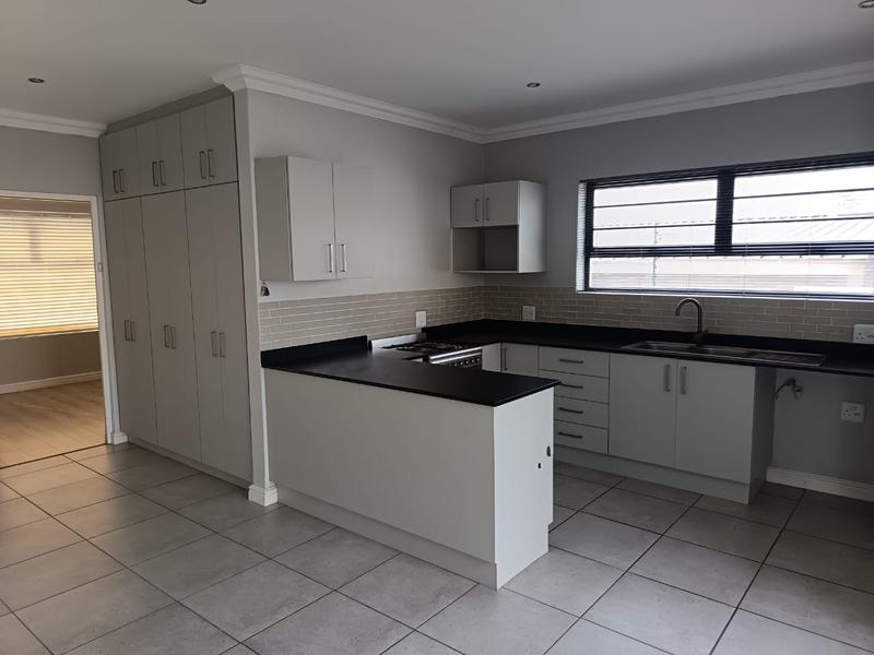 3 Bedroom Property for Sale in Lovemore Park Eastern Cape